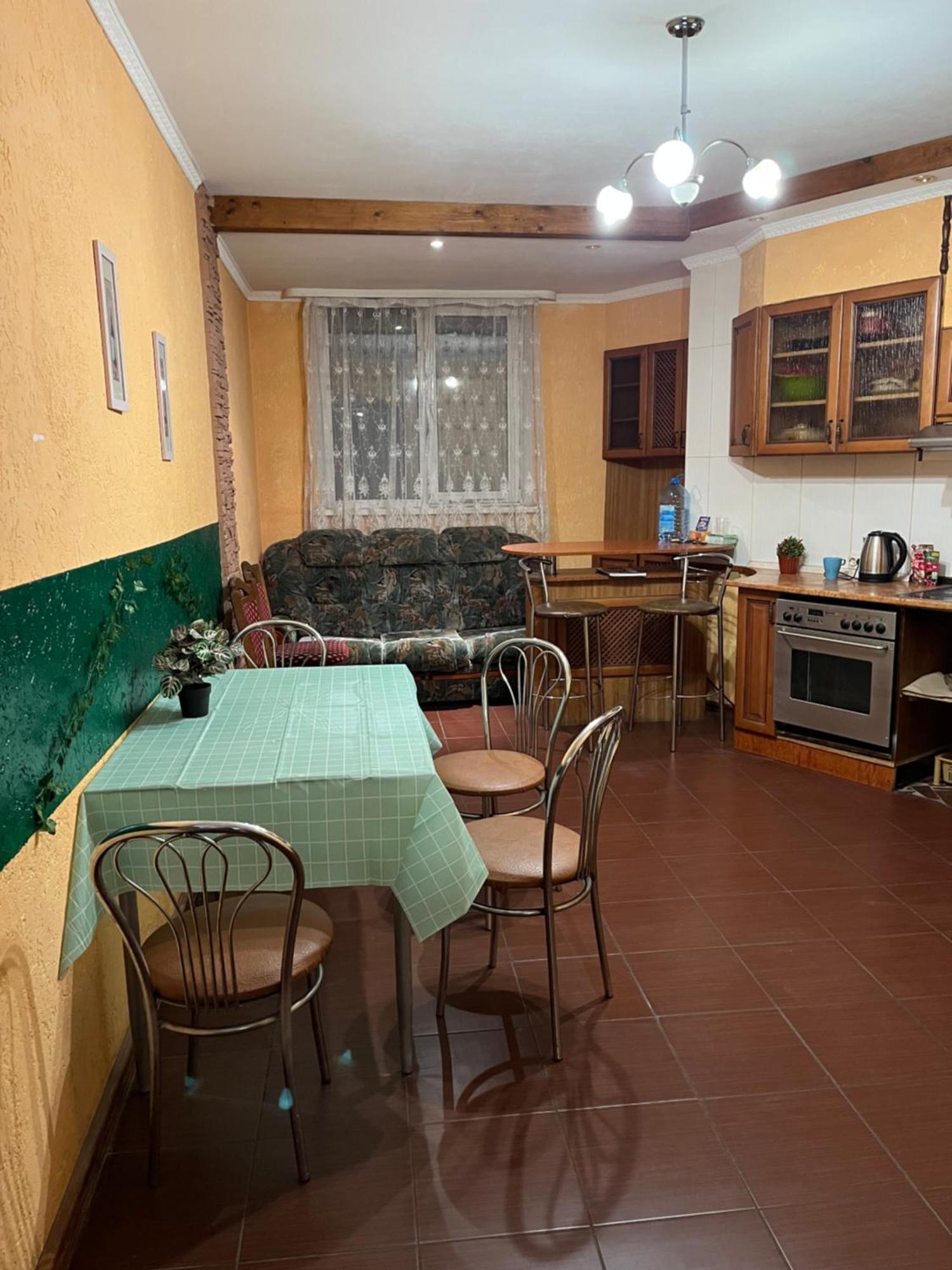 ArArAt-MAIDAN Hostel KIEV Exterior foto